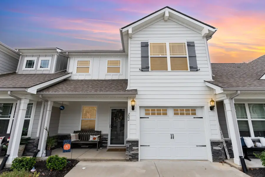 202 George Matthew Dr, Smyrna, TN 37167 - Image #3