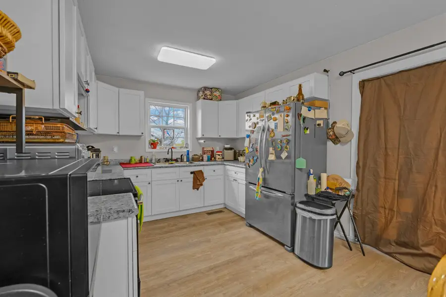 921 Barney Holt Rd, Jamestown, TN 38556 - Image #3