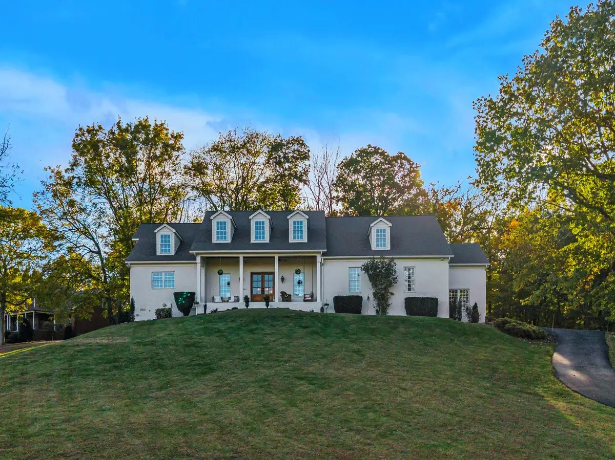 4447 Savage Pointe Dr, Franklin, TN 37064 - Image #1
