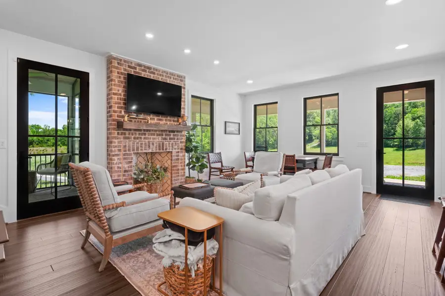 1912 Joppa Rd, Walling, TN 38587 - #2