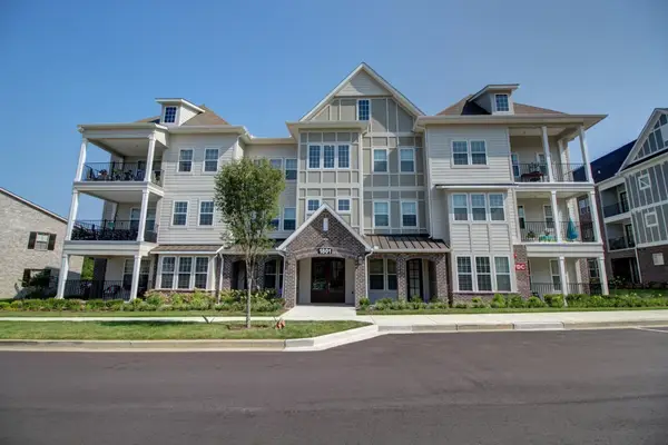 1801 Shadow Green Dr #306, Franklin, TN 37064