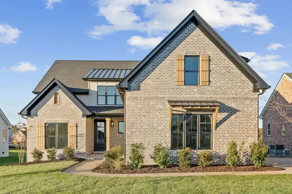 1105 Collin Dr #218, Lebanon, TN 37087