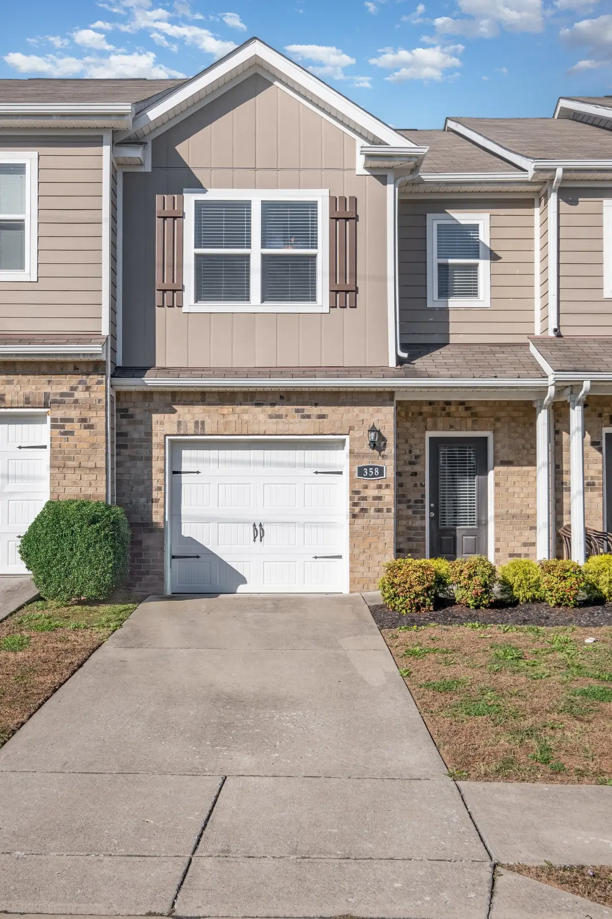 358 David Bolin Dr, La Vergne, TN 37086 - Image #1