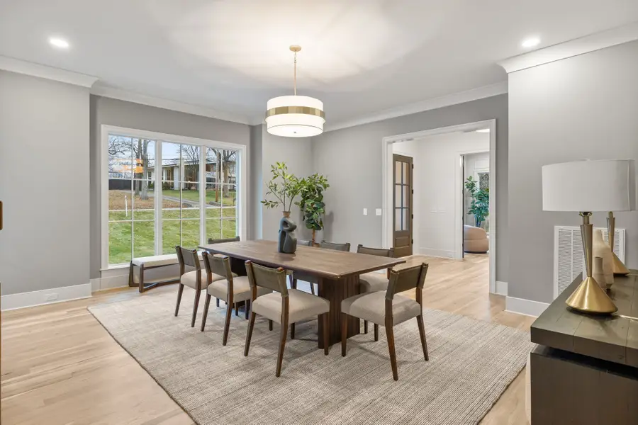 6718 Fleetwood Dr, Nashville, TN 37205 - Image #3