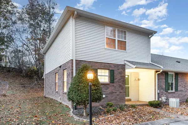 126 Eastdale Ln, Dickson, TN 37055