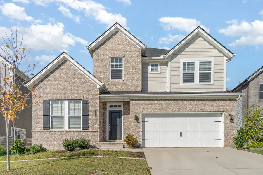 422 Meandering Way, White House, TN 37188 - Image #2