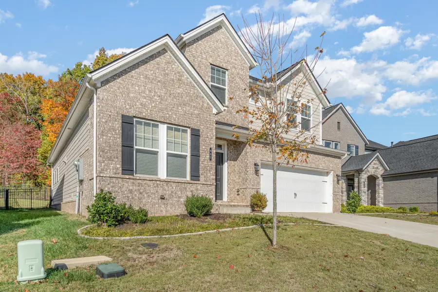 422 Meandering Way, White House, TN 37188 - Image #3