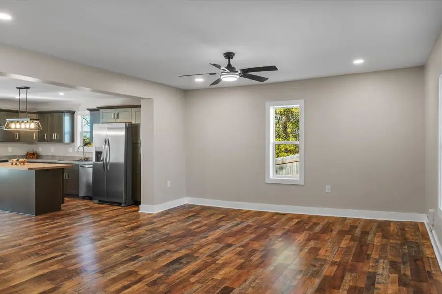 261 Maysville Rd, Scottsville, KY 42164 - Image #3