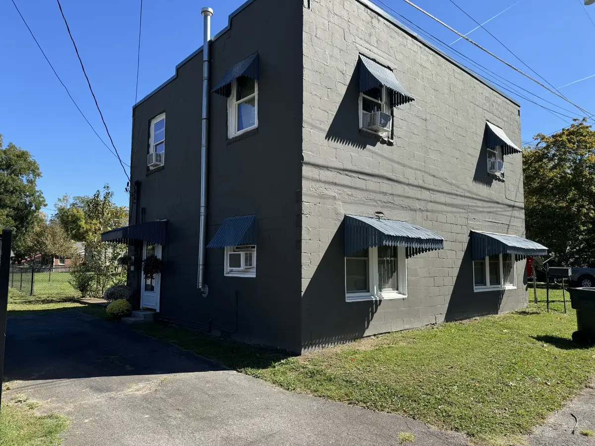 500 Church St, Dickson, TN 37055 - Image #1