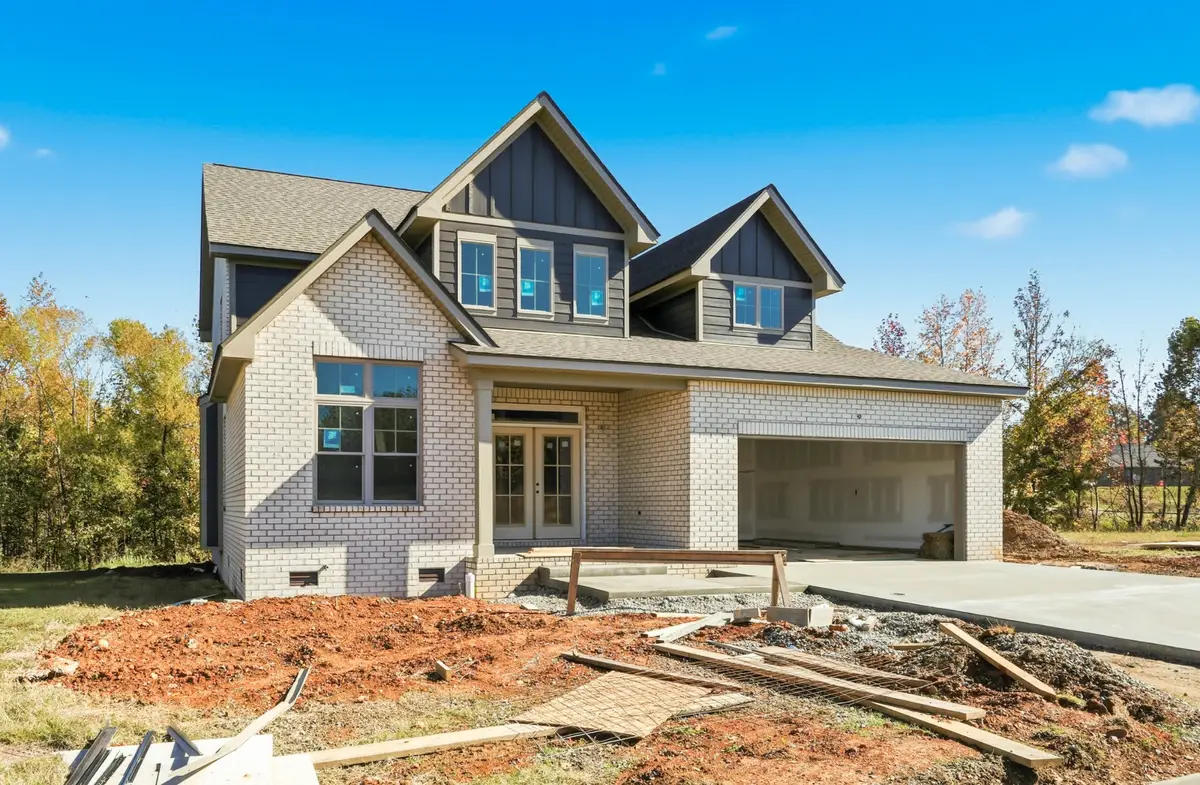 109 Cottage Ln, Clarksville, TN 37043 - Image #1