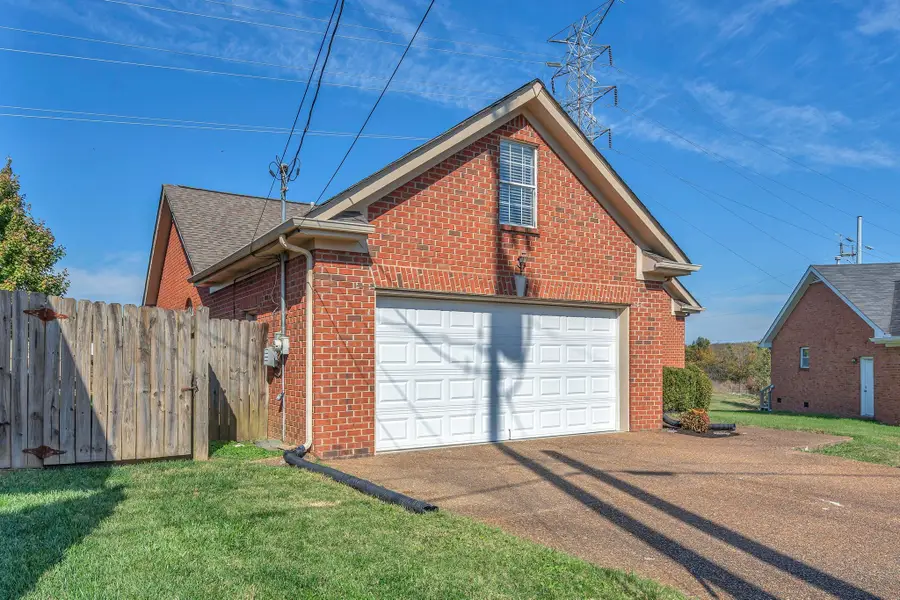 133 Cloverfield Ct, Hendersonville, TN 37075 - Image #2