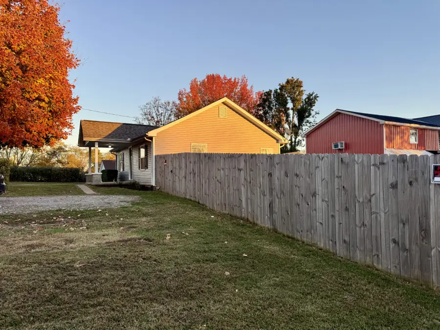 3163 Sunset Dr, Springfield, TN 37172 - Image #2