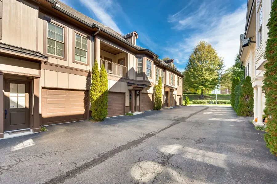 324 Grant Park Dr, Franklin, TN 37067 - Image #3