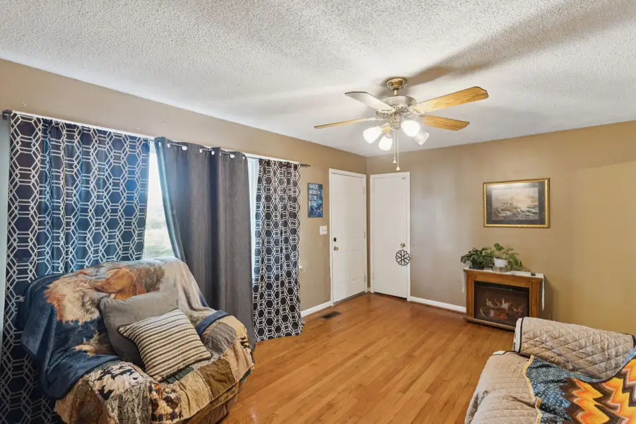 3325 Farrar Hill Rd, Manchester, TN 37355 - Image #3