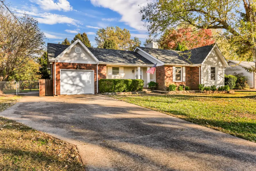 3413 Polly Dr, Clarksville, TN 37042 - Image #3