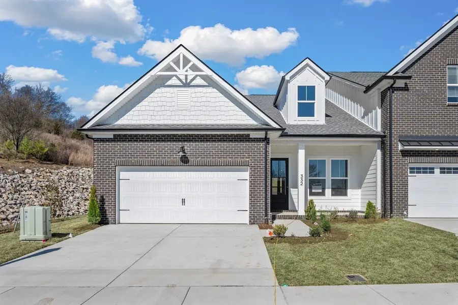 456 Buckwood Ave W, Thompsons Station, TN 37179 - Image #2