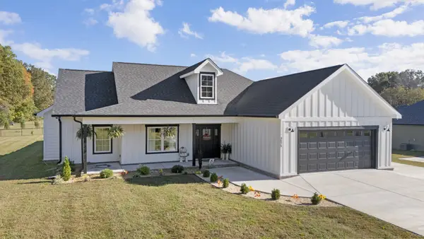 3575 Eastbrook Rd, Estill Springs, TN 37330