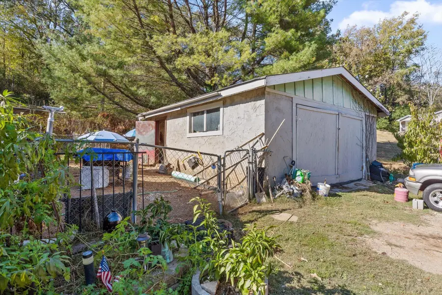 1007 W Elmwood Drive, Chattanooga, TN 37405 - Image #3