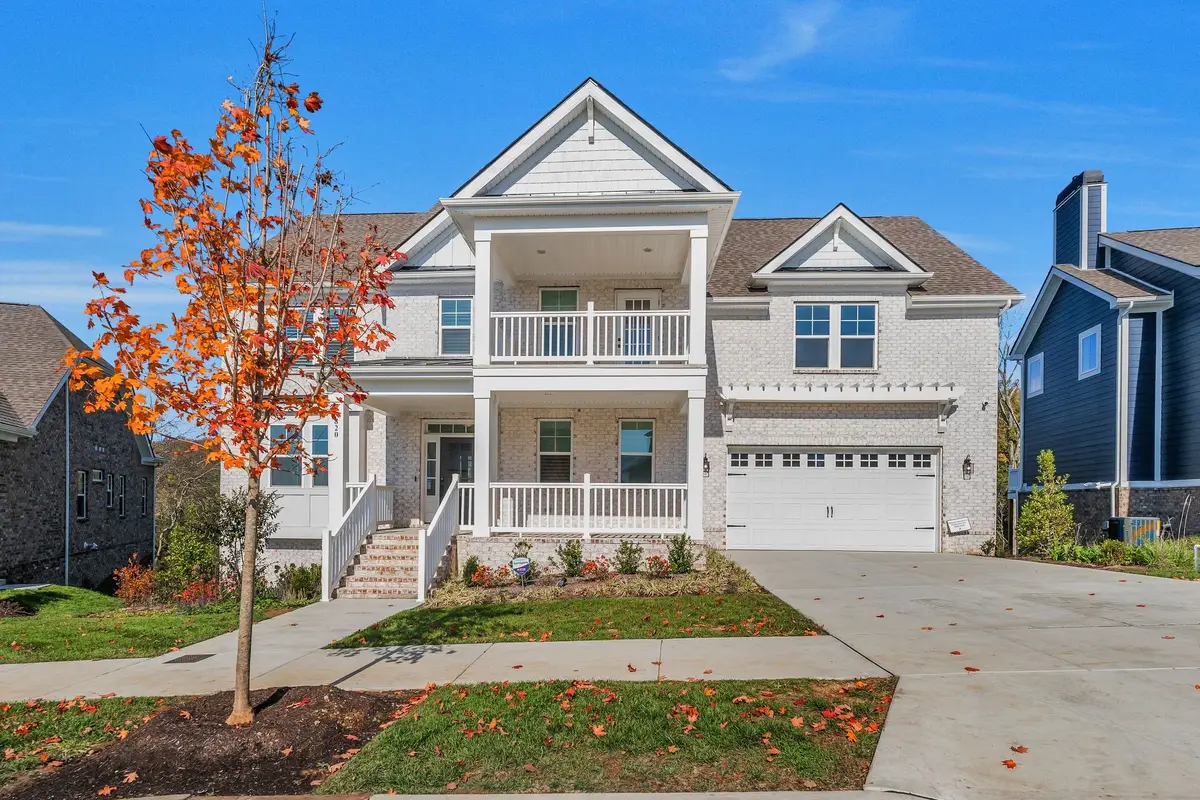 820 Westchester Cir, Hendersonville, TN 37075 - Image #1