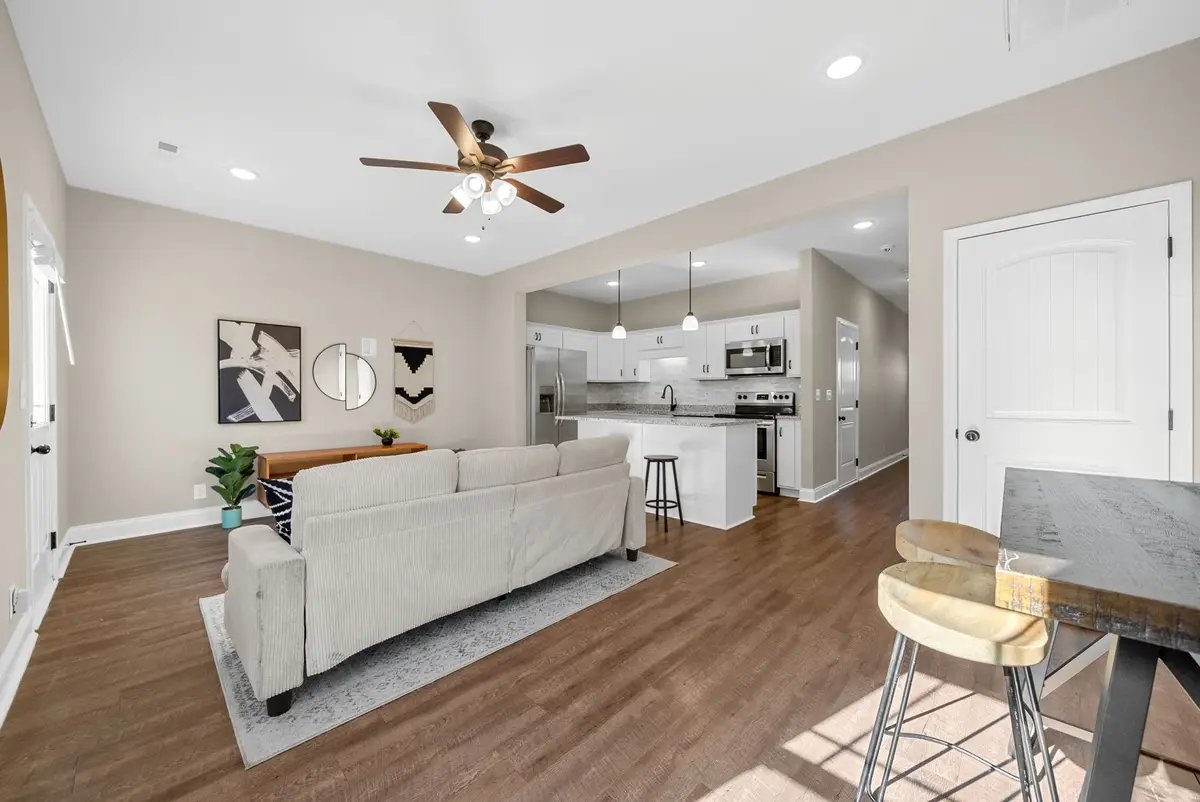 317 Fallow Cir, Clarksville, TN 37040 - Image #1