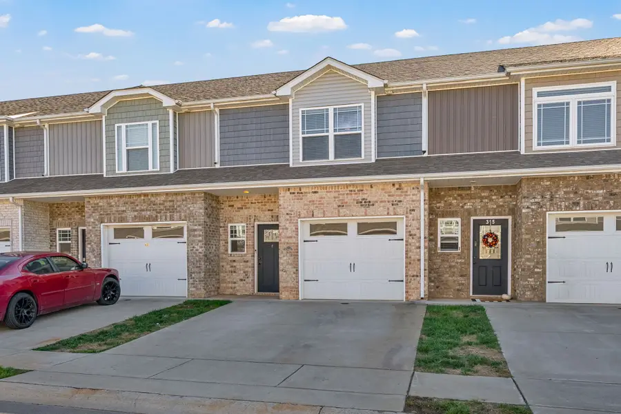 317 Fallow Cir, Clarksville, TN 37040 - Image #2