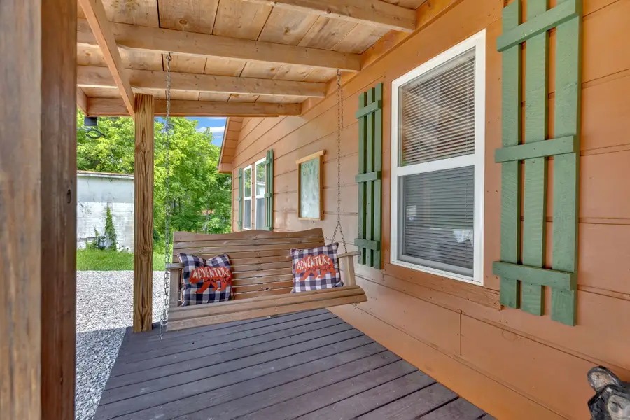 114 Ashley Rd, Jamestown, TN 38556 - Image #2