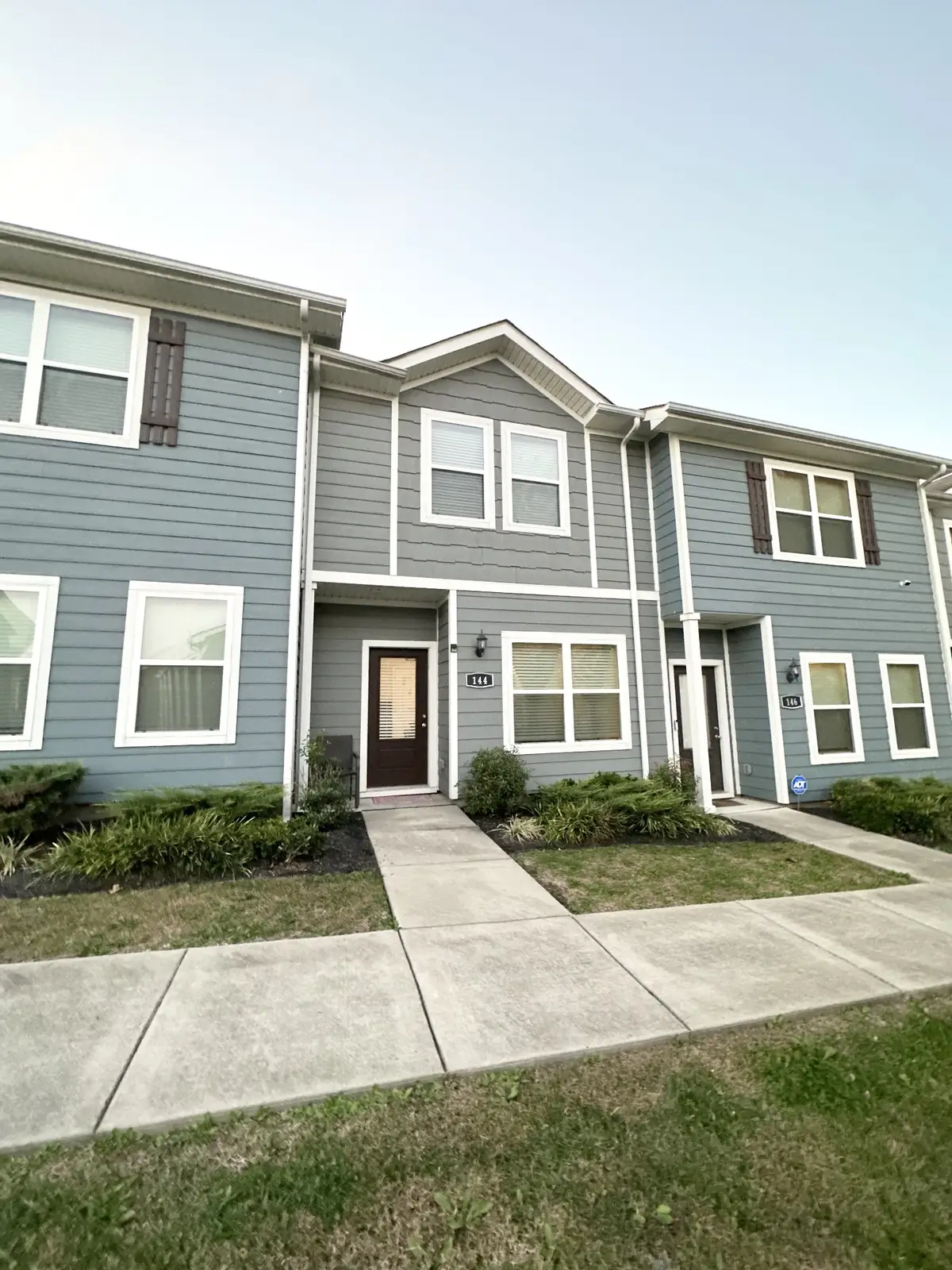 144 Ofner Dr, La Vergne, TN 37086 - Image #1