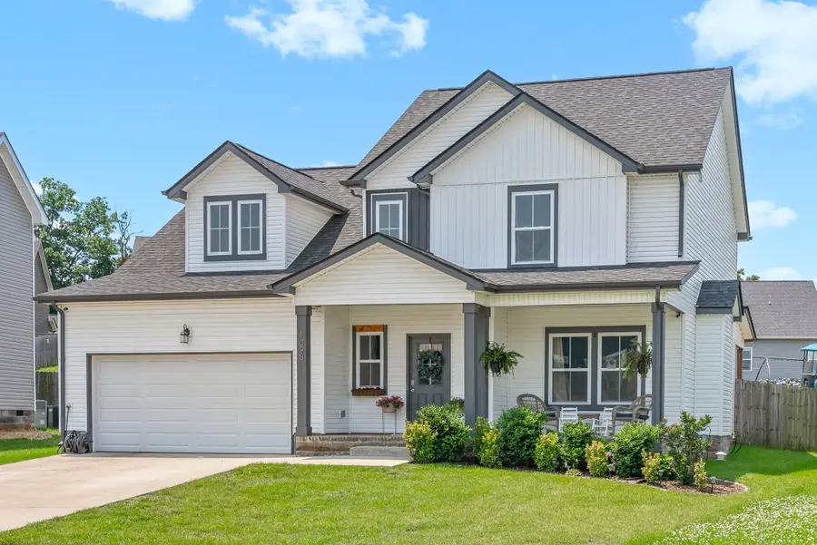 1098 Eagles View Dr, Clarksville, TN 37040 - Image #2