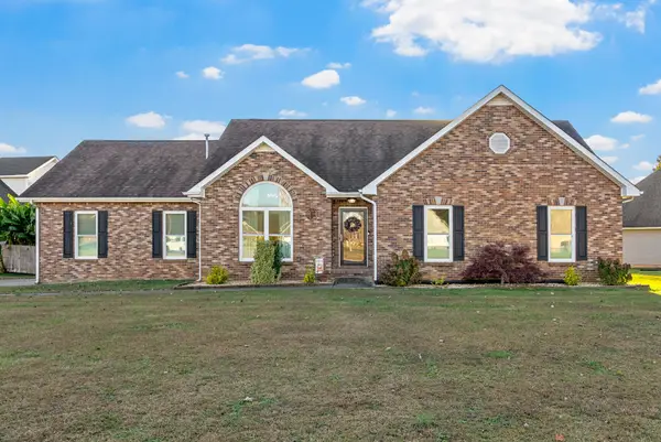 3438 Poplar Hl, Clarksville, TN 37043