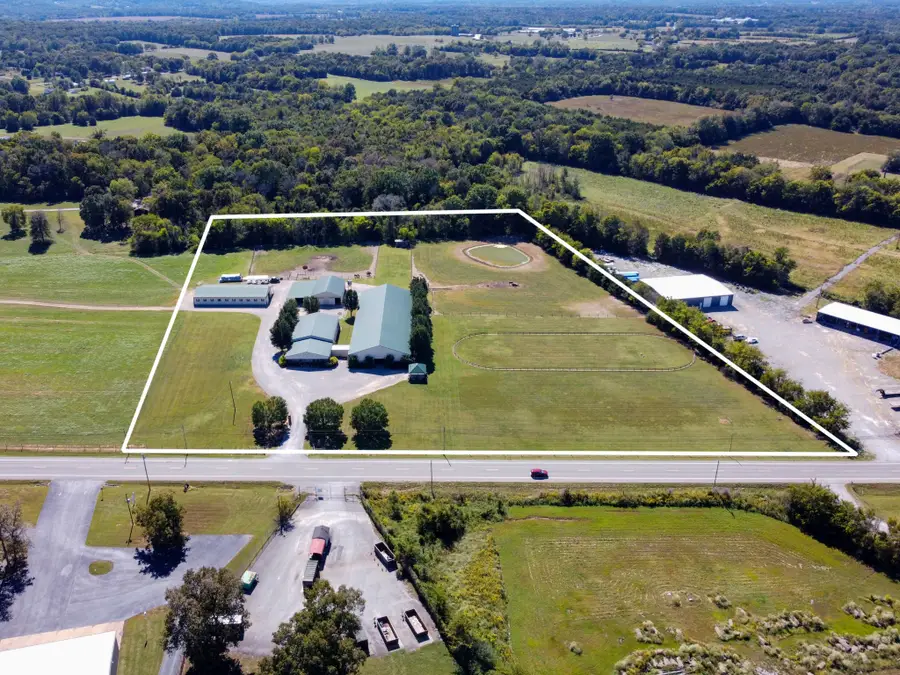 2028 Highway 64 W, Shelbyville, TN 37160 - Image #2