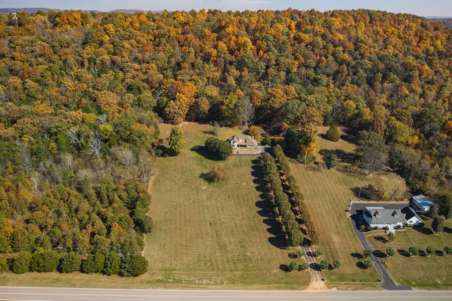 3300 Roberts Matthews Hwy, Sparta, TN 38583 - Image #2