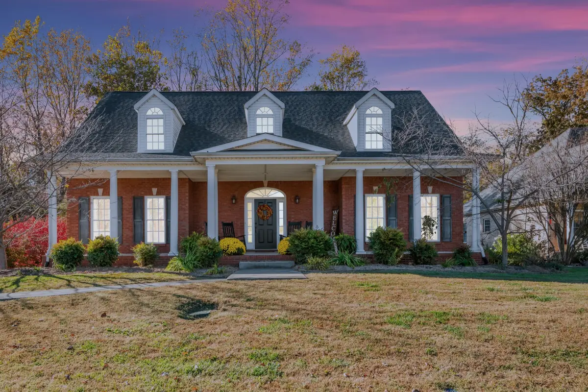 1026 S Ridge Trl, Clarksville, TN 37043 - Image #1