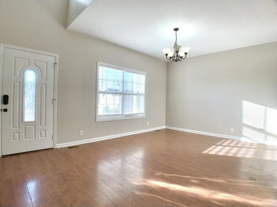 1519 Reasons Dr, Clarksville, TN 37042 - Image #3