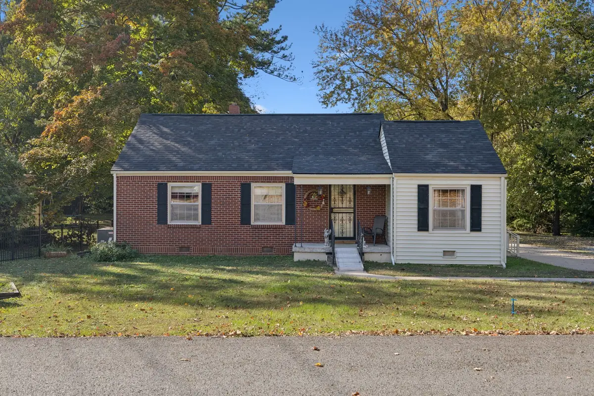 911 Murfree Ave, Murfreesboro, TN 37129 - Image #1
