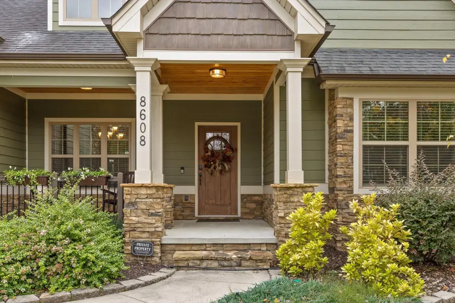 8608 Skybrook Drive, Ooltewah, TN 37363 - Image #2