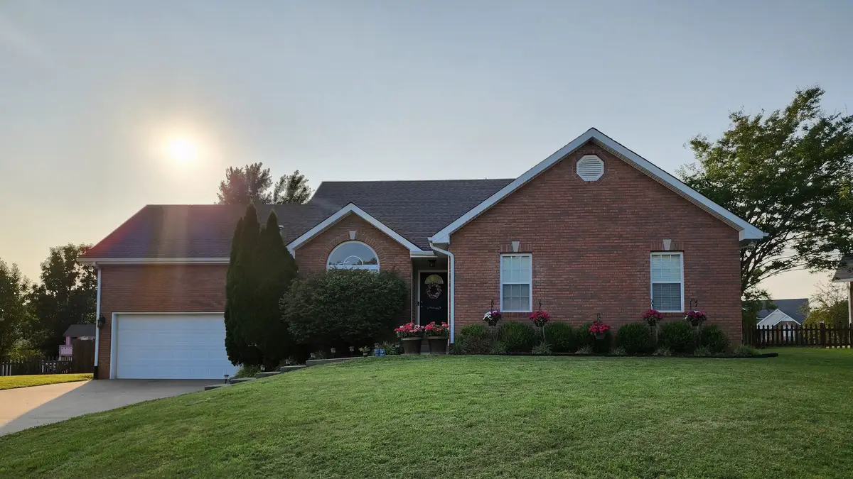 3375 Poplar Hl, Clarksville, TN 37043 - Image #1