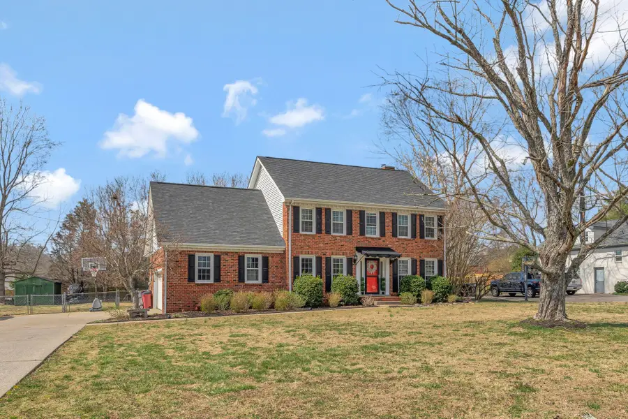 2884 Cages Bend Rd, Gallatin, TN 37066 - Image #2