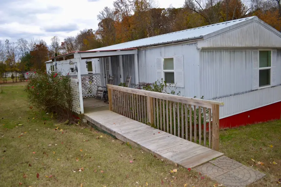 1441 Flatwood Rd, New Johnsonville, TN 37134 - Image #3