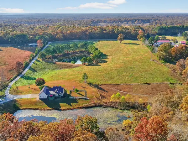 129 Leland Rd, Summertown, TN 38483