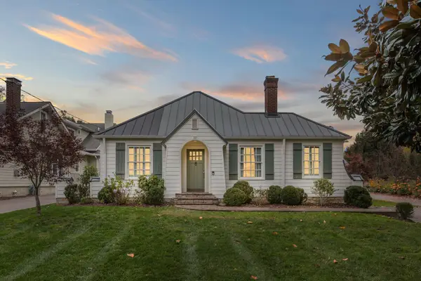 117 Blackburn Ave, Nashville, TN 37205