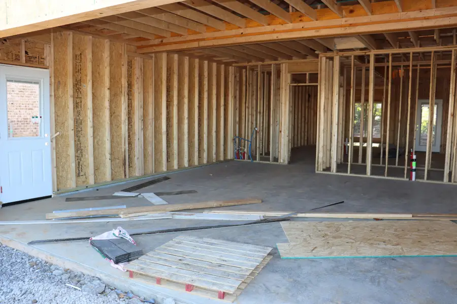 710 Southern Pine Trl, Clarksville, TN 37043 - Image #2