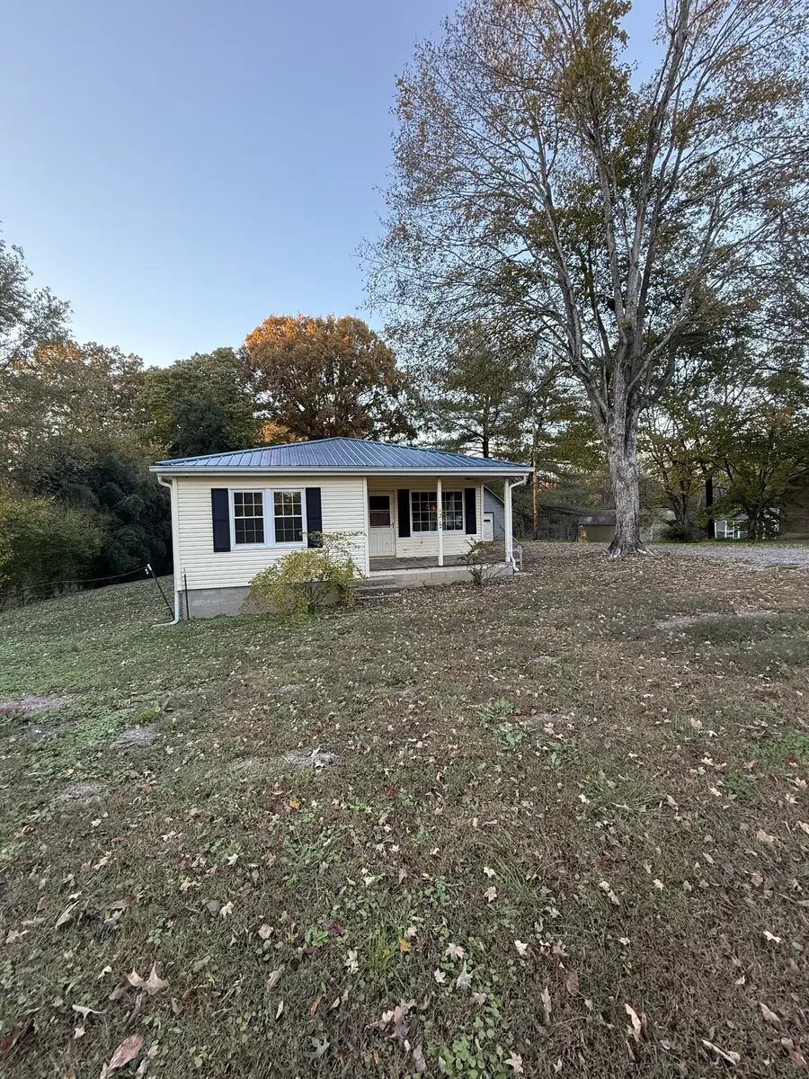 1212 Dotsonville Rd, Clarksville, TN 37042 - Image #2