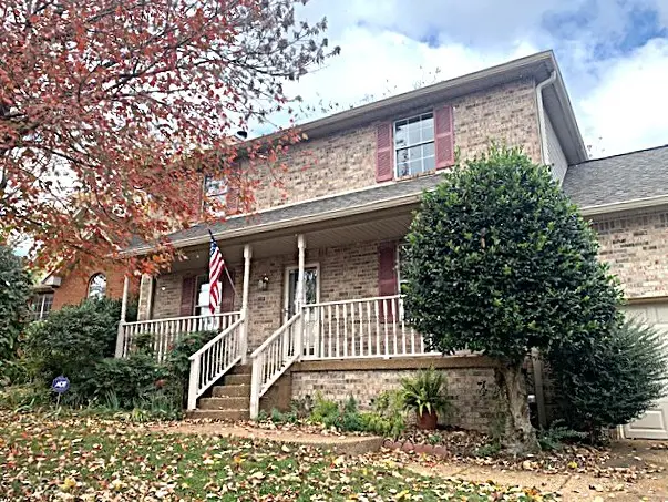 1120 Crestfield Dr, Nashville, TN 37211 - Image #1