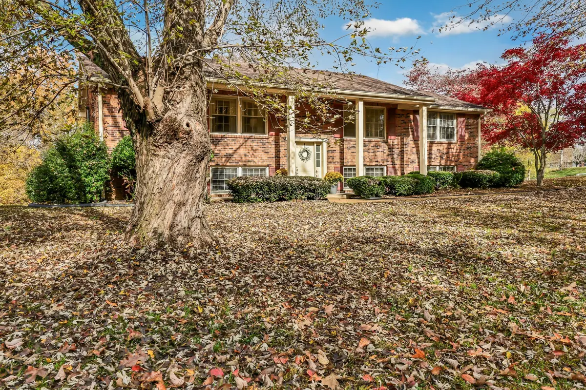 2419 Chris Dr, Clarksville, TN 37043 - Image #1