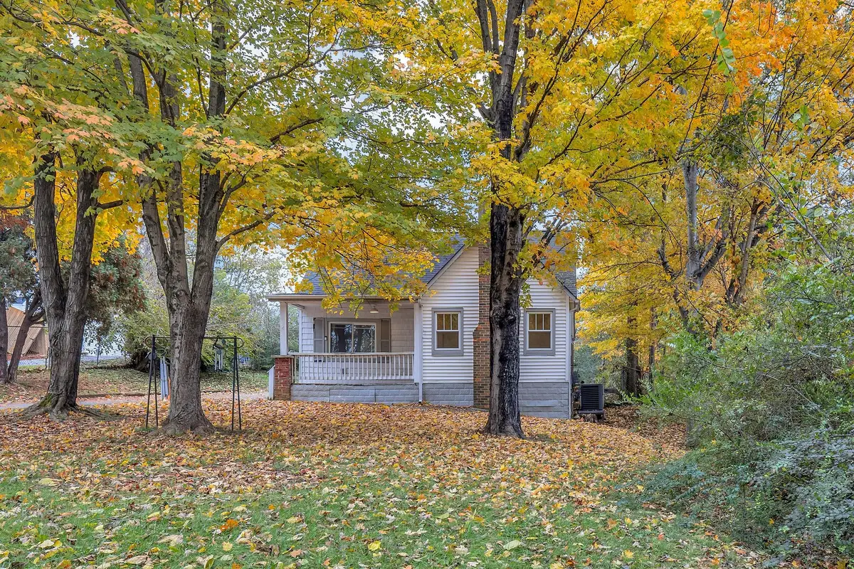 307 Beech St, Clarksville, TN 37042 - Image #1