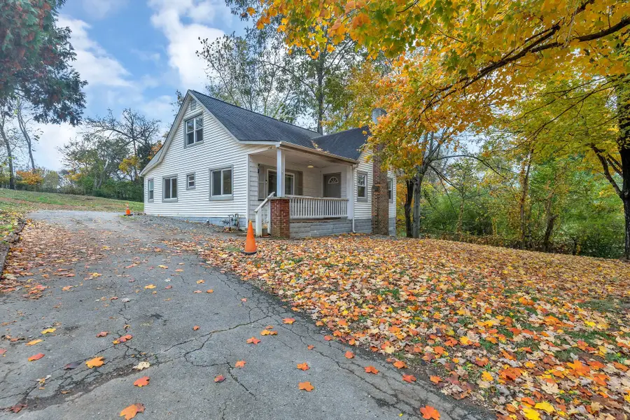 307 Beech St, Clarksville, TN 37042 - Image #2