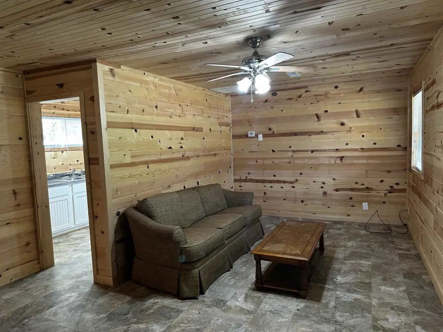 240 Catfish Lane Ln, Crump, TN 38327 - Image #2