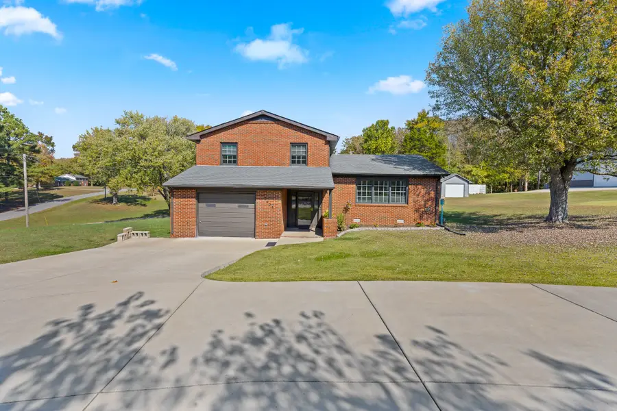 2425 Barwood Dr, Greenbrier, TN 37073 - Image #3