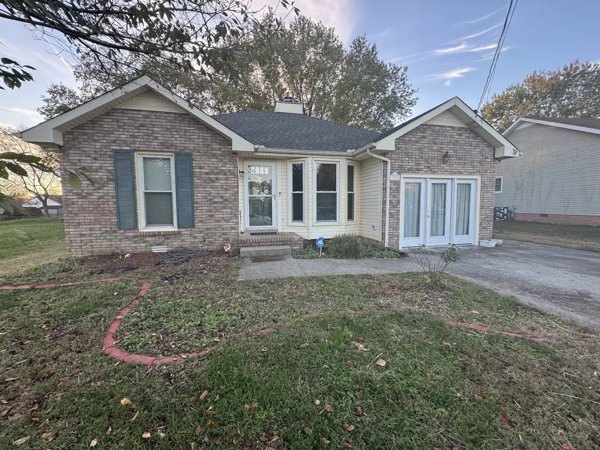 1222 Marla Dr, Clarksville, TN 37042 - #1