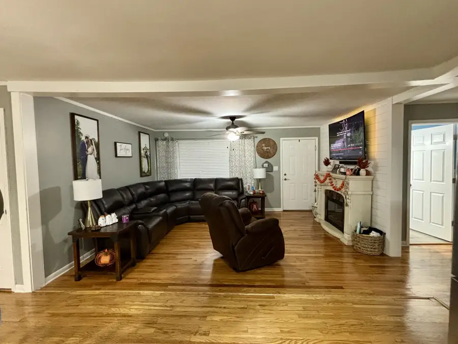 709 Cill St, Smithville, TN 37166 - Image #3